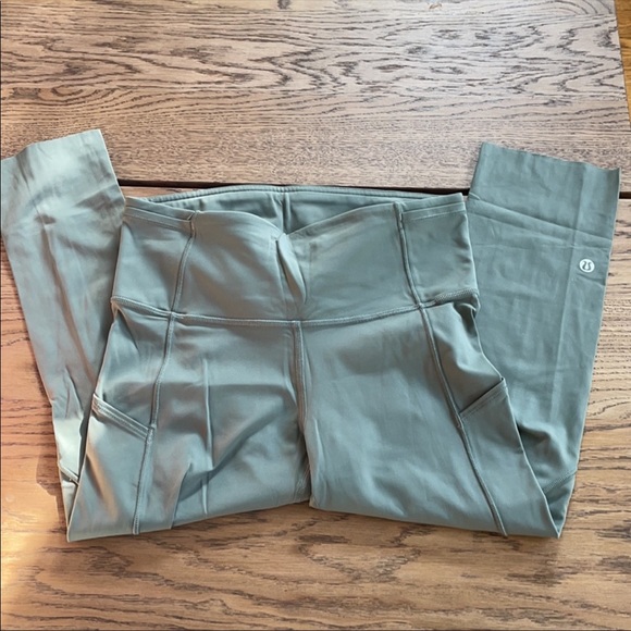 Lululemon Fast and Free Sage Gray Leggings 6 - Picture 5 of 7